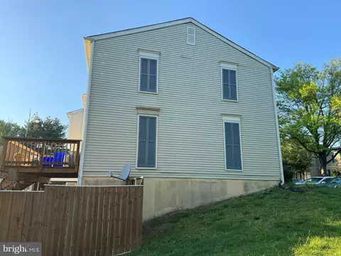 Exterior - 17600 Longview Ln, Olney, MD 20832 photo 11 of 16