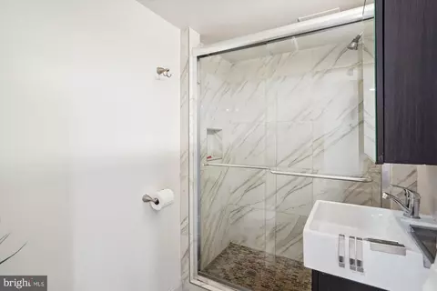 Bath - 9406 Monroe St, Silver Spring, MD 20910 photo 4 of 4