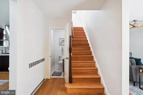 Entry Way - 9406 Monroe St, Silver Spring, MD 20910 photo 2 of 10