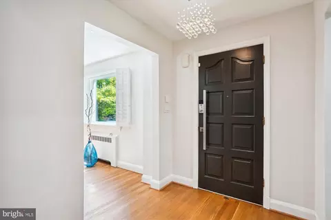 Entry Way - 9406 Monroe St, Silver Spring, MD 20910 photo 1 of 10