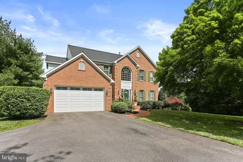 19304 Cypress Hill Way, Gaithersburg, MD 20879