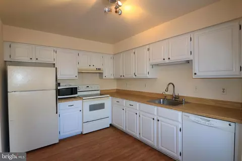 3357 Beaverwood Ln, Silver Spring, MD 20906 photo 3