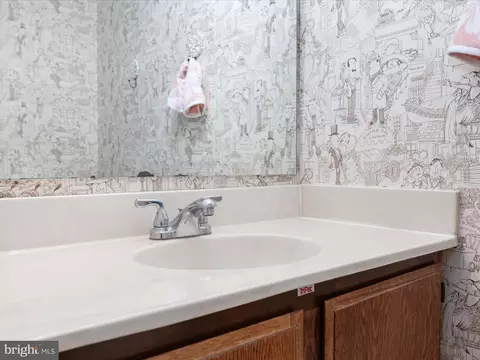 Bath - 12929 Tourmaline Ter, Silver Spring, MD 20904 photo 1 of 3