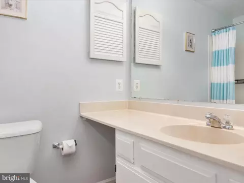 Bath - 12929 Tourmaline Ter, Silver Spring, MD 20904 photo 2 of 3