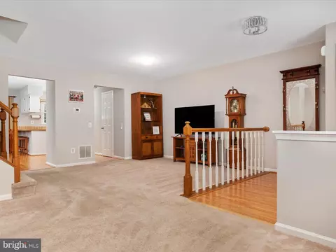 Living - 12929 Tourmaline Ter, Silver Spring, MD 20904 photo 2 of 4