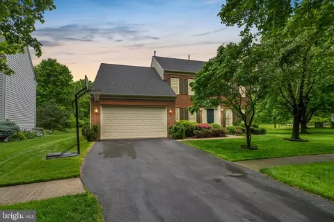 4610 Winding Stone Cir, Olney, MD 20832