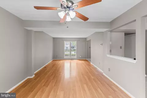 17605 Longview Ln, Olney, MD 20832 photo 4