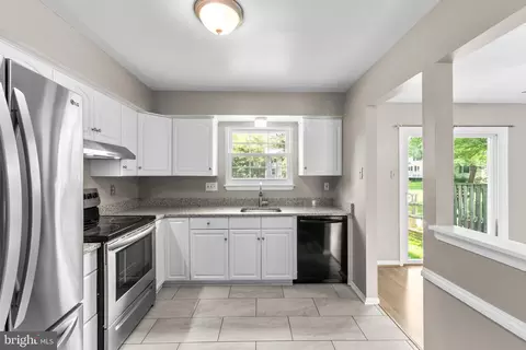 17605 Longview Ln, Olney, MD 20832 photo 7