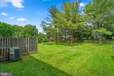 17605 Longview Ln, Olney, MD 20832 photo 25