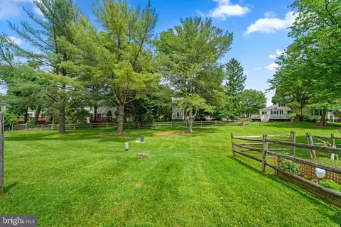 17605 Longview Ln, Olney, MD 20832 photo 24