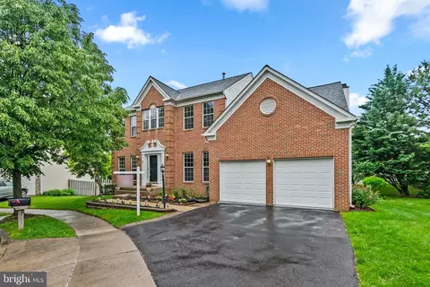 3 Tall Cedar Ct, Germantown, MD 20876