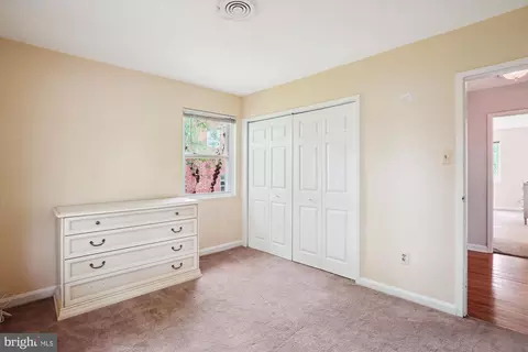 Bedroom - 2302 Eccleston St, Silver Spring, MD 20902 photo 3 of 4