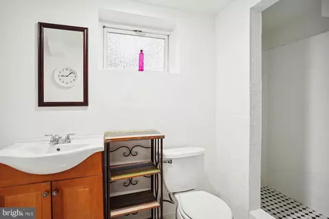 Bath - 2302 Eccleston St, Silver Spring, MD 20902 photo 2 of 2
