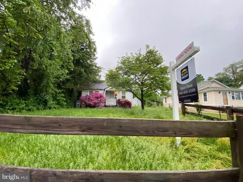 204 N Horners Ln, Rockville, MD 20850
