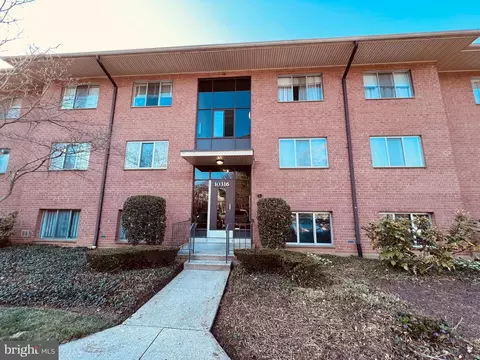 10316 Rockville Pik #202, Rockville, MD 20852