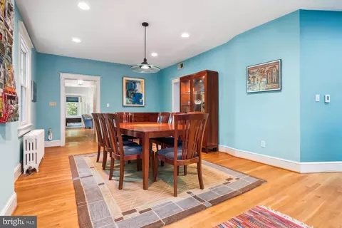 Dining - 1408 Highland Dr, Silver Spring, MD 20910 photo 5 of 8