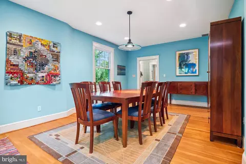 Dining - 1408 Highland Dr, Silver Spring, MD 20910 photo 4 of 8