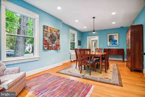 Dining - 1408 Highland Dr, Silver Spring, MD 20910 photo 3 of 8