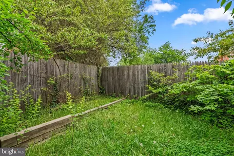 Exterior - 8518 11th Ave, Silver Spring, MD 20903 photo 5 of 7