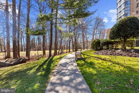 14805 Pennfield Cir #203, Silver Spring, MD 20906 photo 41