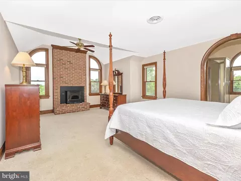Bedroom - 11401 Mountain View Rd, Damascus, MD 20872 photo 1 of 12