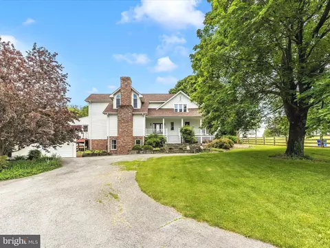 Exterior - 11401 Mountain View Rd, Damascus, MD 20872 photo 10 of 10