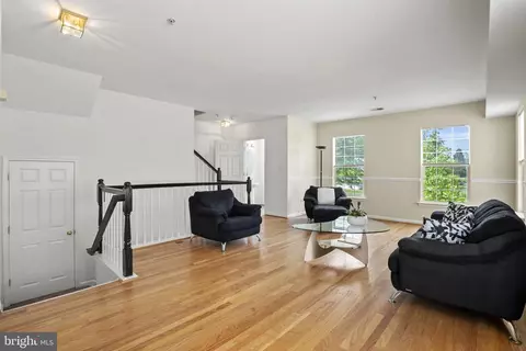2070 University Blvd W #2, Silver Spring, MD 20902 photo 9