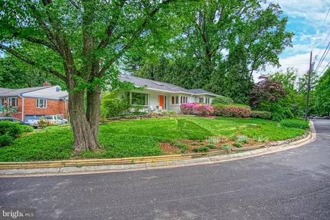 9319 Harvey Rd, Silver Spring, MD 20910 photo 11