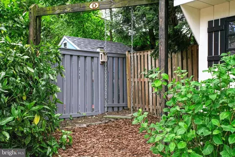 9319 Harvey Rd, Silver Spring, MD 20910 photo 6