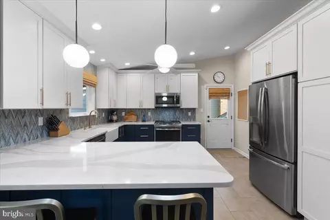 Kitchen - 15320 Aylesbury St, Silver Spring, MD 20905 photo 1 of 4