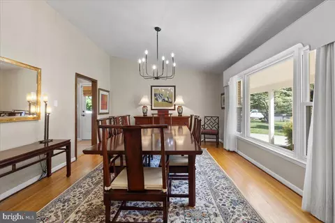 Dining - 15320 Aylesbury St, Silver Spring, MD 20905 photo 1 of 2
