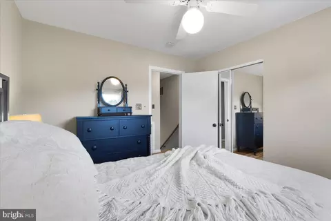 Bedroom - 15320 Aylesbury St, Silver Spring, MD 20905 photo 7 of 7