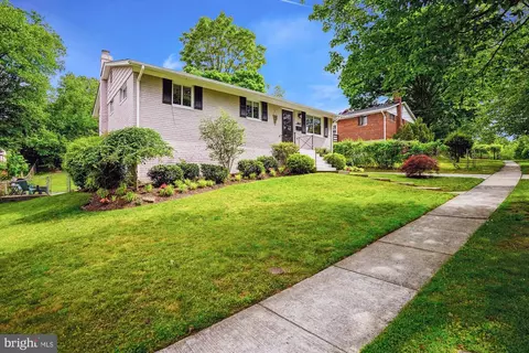 11012 Lombardy Rd, Silver Spring, MD 20901 photo 3