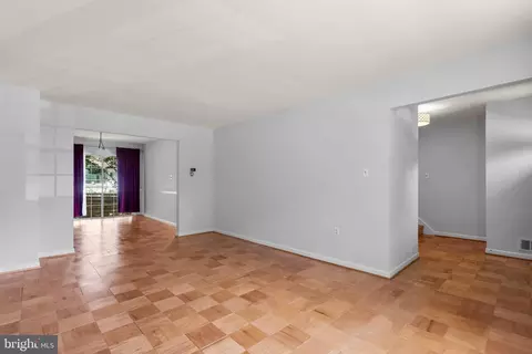 Living - 2729 Atlanta Dr #4-2729, Silver Spring, MD 20906 photo 2 of 4
