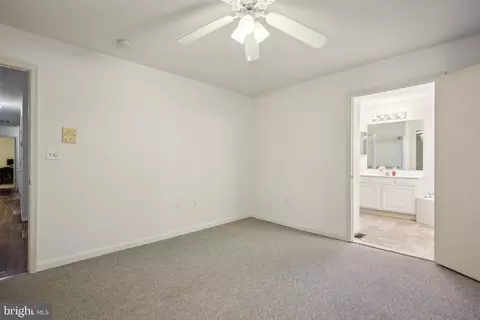 19026 Cattail Ln, Poolesville, MD 20837 photo 31