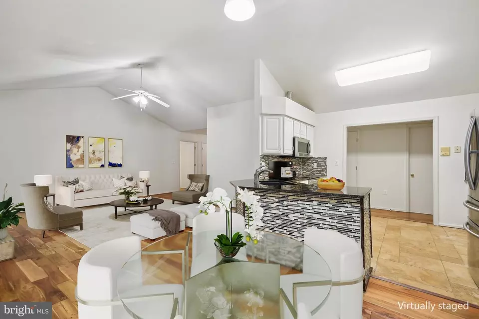 Other - 19026 Cattail Ln, Poolesville, MD 20837 photo 4 of 20