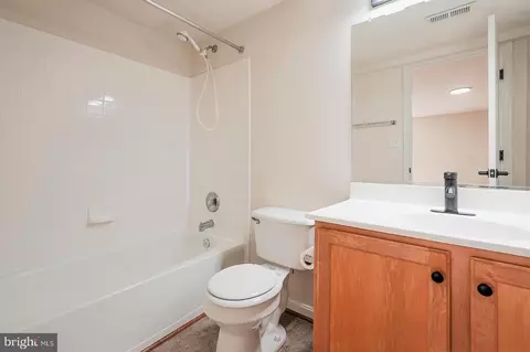 Bath - 1318 Wheaton Ln, Silver Spring, MD 20902 photo 2 of 2