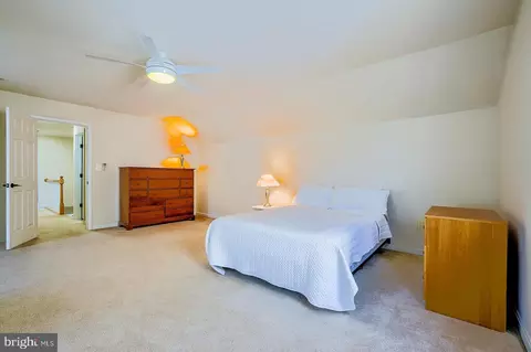 Bedroom - 1318 Wheaton Ln, Silver Spring, MD 20902 photo 6 of 7