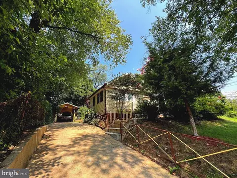 12205 Goodhill Rd, Silver Spring, MD 20902 photo 11