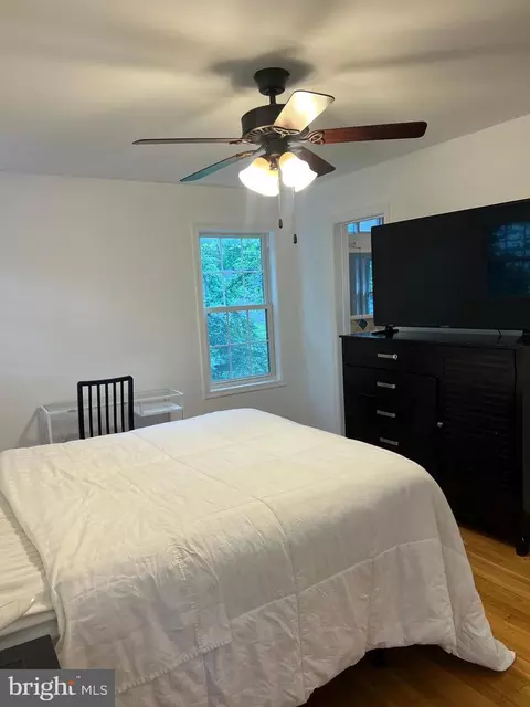 Bedroom - 3113 Verona Ct, Silver Spring, MD 20906 photo 9 of 14