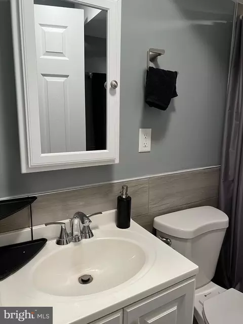 Bath - 3113 Verona Ct, Silver Spring, MD 20906 photo 12 of 13