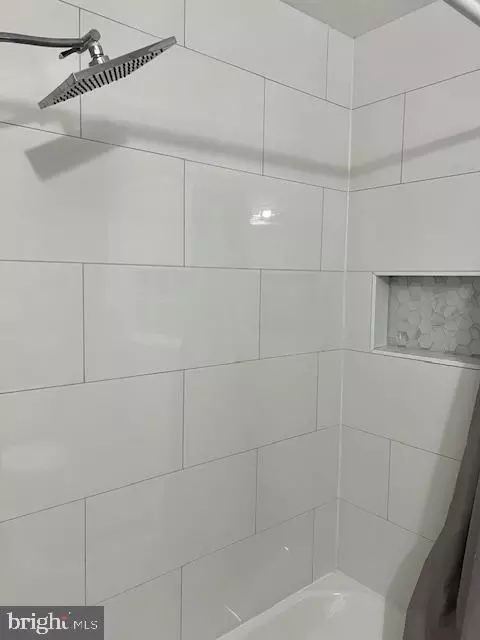 Bath - 3113 Verona Ct, Silver Spring, MD 20906 photo 2 of 13