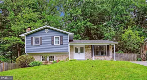 14019 Congress Dr, Rockville, MD 20853