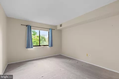 15101 Interlachen Dr #1-716, Silver Spring, MD 20906 photo 10