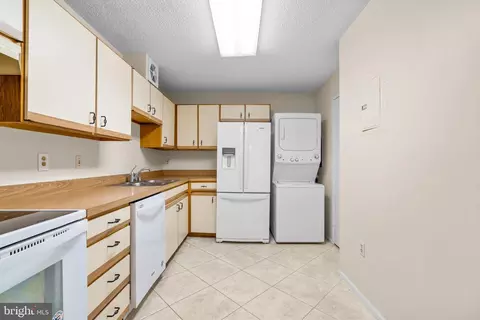 15101 Interlachen Dr #1-716, Silver Spring, MD 20906 photo 16