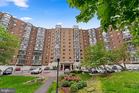 15101 Interlachen Dr #1-716, Silver Spring, MD 20906