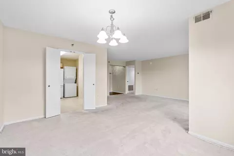 15101 Interlachen Dr #1-716, Silver Spring, MD 20906 photo 9