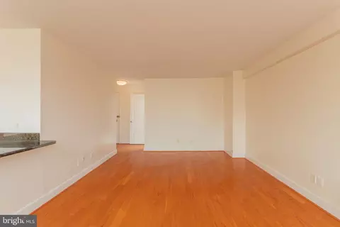 1220 Blair Mill Rd #904, Silver Spring, MD 20910 photo 12