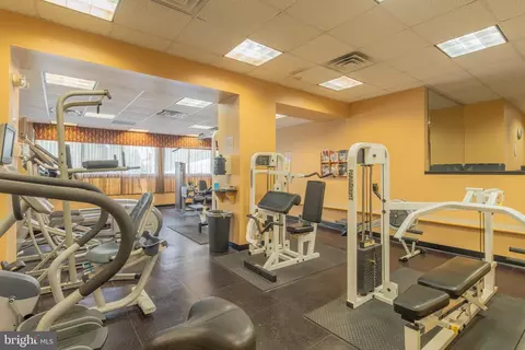 1220 Blair Mill Rd #904, Silver Spring, MD 20910 photo 43