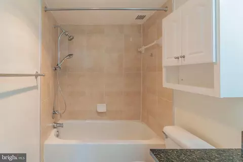 1220 Blair Mill Rd #904, Silver Spring, MD 20910 photo 35